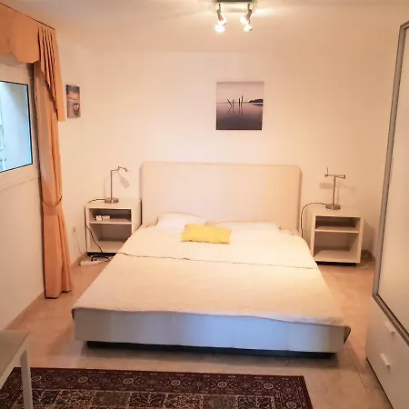 La Tache - Private With Private Pool Located In The Well-known Area Of Calahonda - Costa Del Sol - Cs222 *